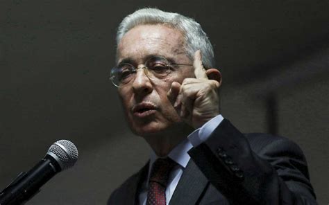 Álvaro Uribe, expresidente de Colombia, irá a juicio por supuesto fraude procesal y manipulación de testigos